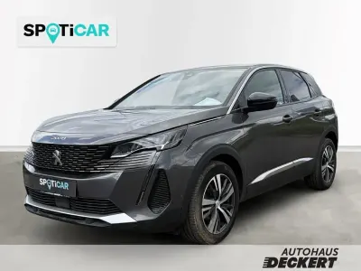 Gebraucht Peugeot 3008 Allure 131 PS (96 kW) 2023 Grau SUV