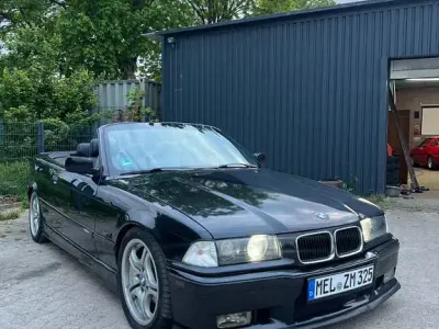 Gebraucht BMW 325 Cabriolet M Sport 192 PS (141 kW) 1994 Schwarz Cabrio