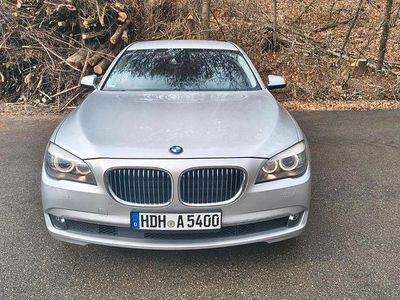 Gebraucht BMW 730 Sport Line 245 PS (180 kW) 2011 Silber Limousine