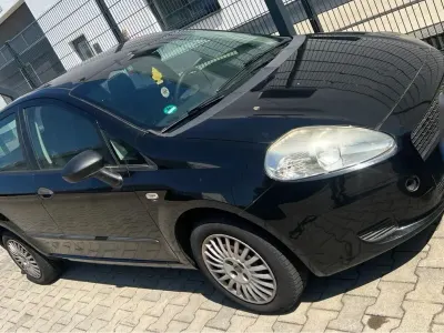 Gebraucht Fiat Grande Punto 77 PS (56 kW) 2006 Schwarz Kleinwagen