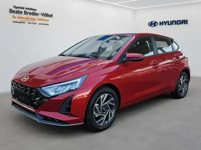 Neu Hyundai i20 Trend 90 PS (66 kW) 2026 Dragon red / met Kleinwagen
