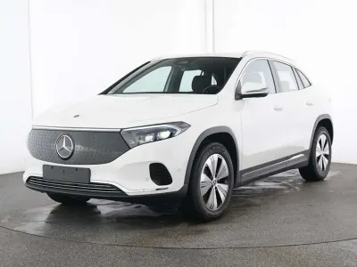 Gebraucht Mercedes EQA250+ Progressive 139 kW (190 PS) 2025 Weiß SUV