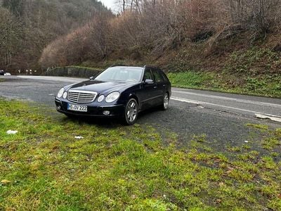 Mercedes E500