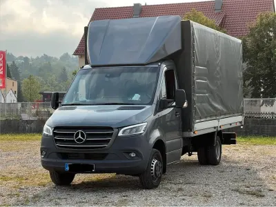 Gebraucht Mercedes Sprinter 190 PS (139 kW) 2021 Grau Van