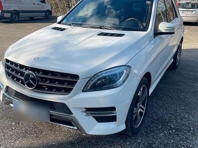 Gebraucht Mercedes ML350 190 PS (139 kW) 2012 Weiß SUV