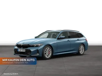 Gebraucht BMW 330e Comfort Edition 292 PS (214 kW) 2025 Arctic race blue metallic Kombi