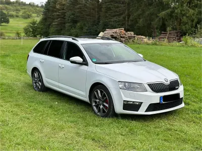 Usata Skoda Octavia RS 185 CV (136 kW) 2015 Bianco Utilitaria