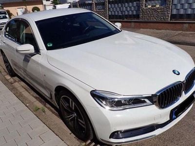 BMW 730