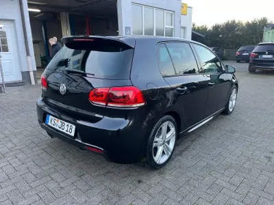 Gebraucht VW Golf VI R-line 160 PS (117 kW) 2011 Schwarz Kleinwagen