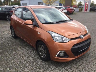 Orange Gebraucht 2014 Hyundai i10 Edition Kleinwagen | 7.990 € (Fairer Preis)