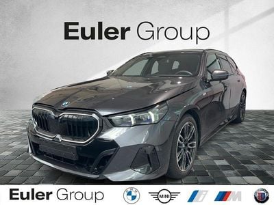 Gebraucht BMW 520 Performance 197 PS (144 kW) 2025 Grau Kombi