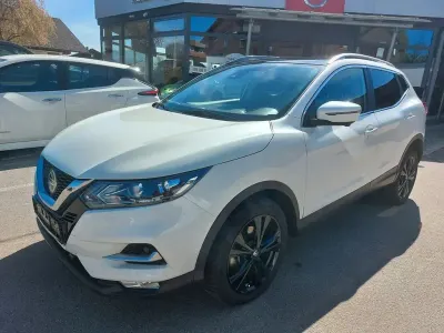 Gebraucht Nissan Qashqai N-Connecta 150 PS (110 kW) 2019 Weiß SUV