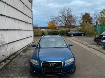 Używany Audi A4 200 KM (147 kW) 2007 Niebieski Kombi