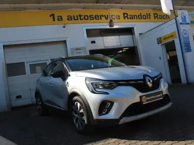 Gebraucht Renault Captur 154 PS (113 kW) 2020 Silber SUV