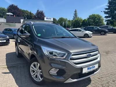Gebraucht Ford Kuga Cool & Connect 150 PS (110 kW) 2017 Grau SUV