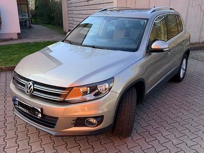 Gebraucht VW Tiguan Sportline 179 PS (131 kW) 2013 Beige SUV