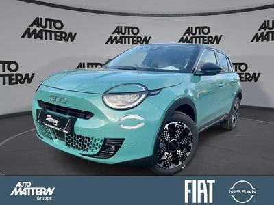 Neu Fiat 600 La Prima 107 PS (78 kW) 2025 Blau SUV