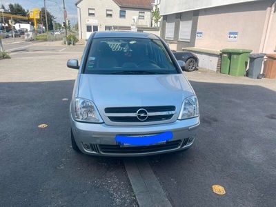 gebraucht Opel Meriva 1.6 16V (Essentia)