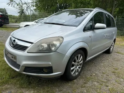 Gebraucht Opel Zafira 140 PS (102 kW) 2006 Silber Van / Kleinbus