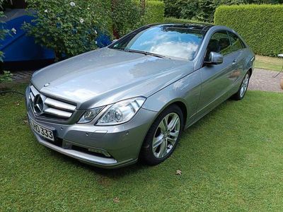Mercedes E200