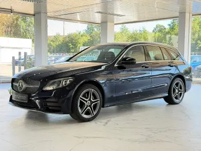 Gebraucht Mercedes C220 AMG 194 PS (142 kW) 2019 Cavansitblau metallic Kombi