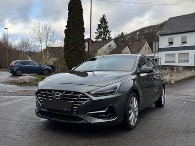 Gebraucht Hyundai i30 Edition 30 159 PS (116 kW) 2021 Grau Limousine