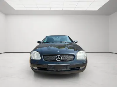 Second-hand Mercedes SLK200 136 CP (100 kW) 1999 Negru Cabrio