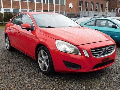 Gebraucht Volvo S60 Momentum 205 PS (150 kW) 2010 Rot Limousine