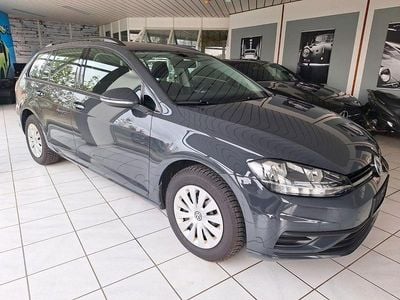 Gebraucht VW Golf VII 116 PS (85 kW) 2019 Grau Kombi