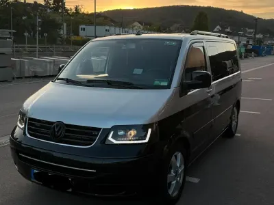Gebraucht VW Multivan 131 PS (96 kW) 2005 Silber Van / Kleinbus