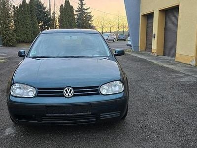 VW Golf IV