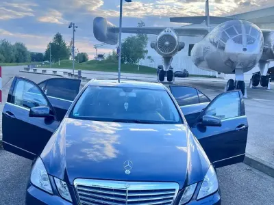 Używany Mercedes E300 204 KM (150 kW) 2010 Szary Sedan/Limuzyna