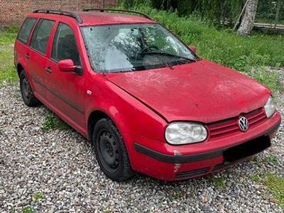 VW Golf IV