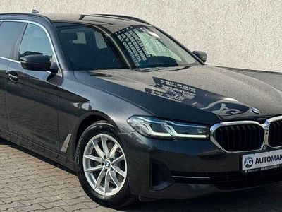 Grau Gebraucht 2021 BMW 520 Kombi | 22.900 € (Fairer Preis)