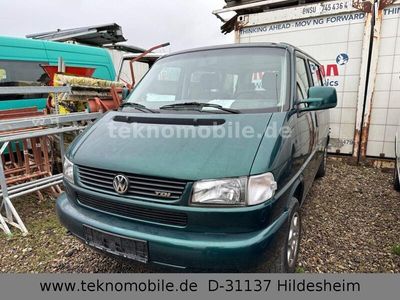 Gebraucht VW Multivan 102 PS (75 kW) 1998 Grün Van / Kleinbus