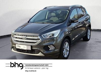 Grau Gebraucht 2019 Ford Kuga Titanium SUV | 17.060 € (Fairer Preis)