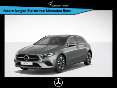 Gebraucht Mercedes A200 Progressive 163 PS (119 kW) 2023 Mountaingrau (metallic) Limousine