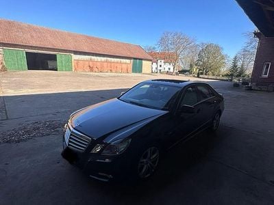 Gebraucht Mercedes E350 231 PS (169 kW) 2009 Schwarz Limousine