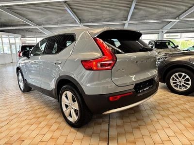 Gebraucht Volvo XC40 Core 129 PS (94 kW) 2023 Grau SUV