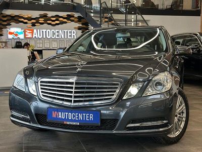 Gebraucht Mercedes E220 170 PS (125 kW) 2012 Grau Limousine