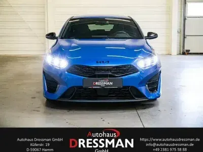 Gebraucht Kia ProCeed 204 PS (150 kW) 2022 (b3l) blue flame met. Kombi
