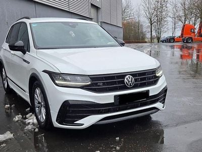 Gebraucht VW Tiguan R-line 150 PS (110 kW) 2022 Weiß SUV