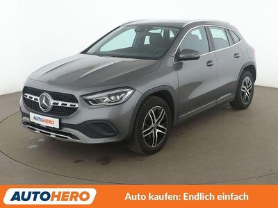 Gebraucht Mercedes GLA200 Progressive 163 PS (119 kW) 2020 Grau SUV