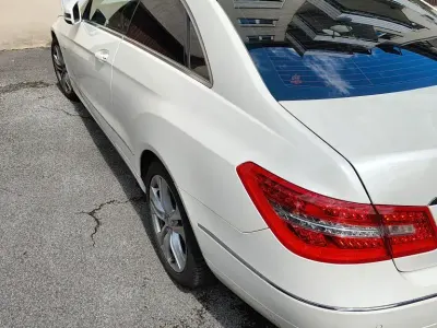 Gebraucht Mercedes E350 292 PS (214 kW) 2010 Weiß Coupé