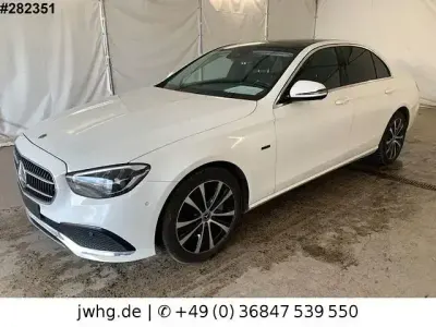 Gebraucht Mercedes E300 Avantgarde 320 PS (235 kW) 2020 Weiß Limousine