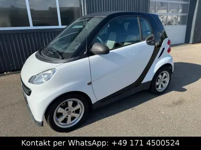 Gebraucht Smart ForTwo Coupé 61 PS (44 kW) 2012 Schwarz Coupé