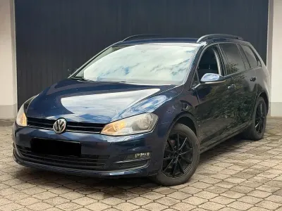 Gebraucht VW Golf VII 105 PS (77 kW) 2013 Blau Kombi