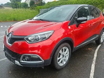 Gebraucht Renault Captur 120 PS (88 kW) 2015 Rot SUV