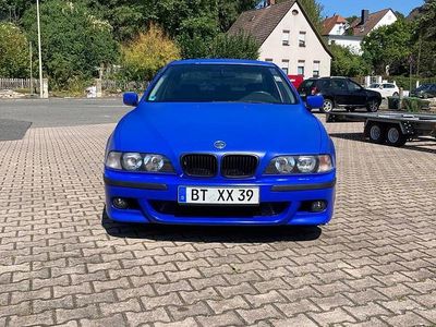 BMW 528