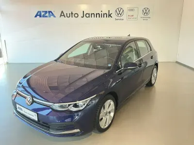 Gebraucht VW Golf VIII Style 131 PS (96 kW) 2022 Blau Limousine
